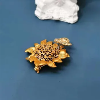 Naujas retro aukštos kokybės protingas bitės Daisy corsage temperamentas corsage pin sagė moterų asmenybės kailis