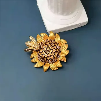 Naujas retro aukštos kokybės protingas bitės Daisy corsage temperamentas corsage pin sagė moterų asmenybės kailis