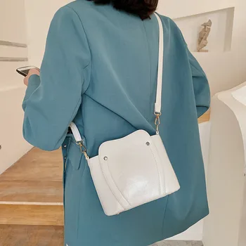 Pavasarį 2021 nauja banga Korėjos moterų mažųjų kibirą, maišą, maišą, plačiajuosčio prasme jo versija mielas vienos pečių maišą