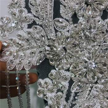 Sidabro priekiniai kristalų Kutai vestuvių apykaklė su kalnų krištolas zawalcowany kutai appliques iškirpte su kutais