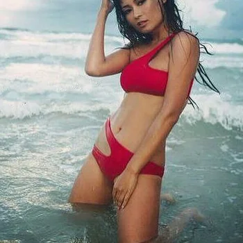 Karšta Moteris Seksualus Push-UP Kietas Bikini maudymosi kostiumėlį Tvarstis Tuščiaviduriai Iš Kamšalu Maudymosi Kostiumą Vieną petį Paplūdimio maudymosi kostiumėlis Vasaros